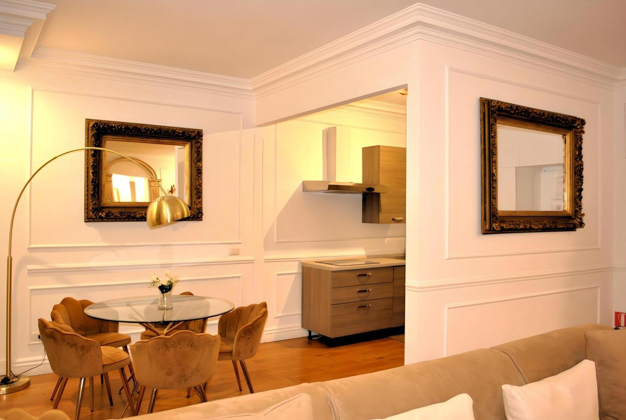 Colosseum Panorama Penthouse With Terrace By Hostand Apartment