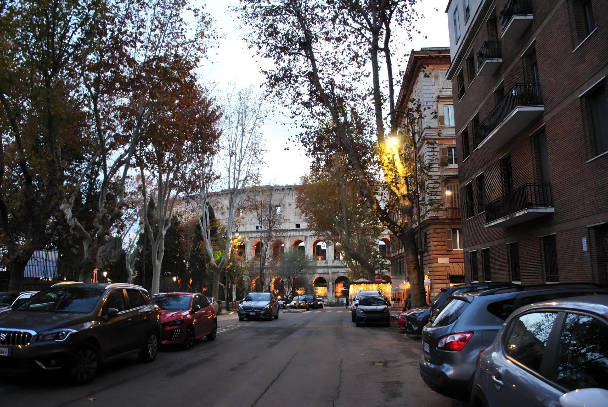 Apartment Colosseum Panorama Penthouse With Terrace By Hostand