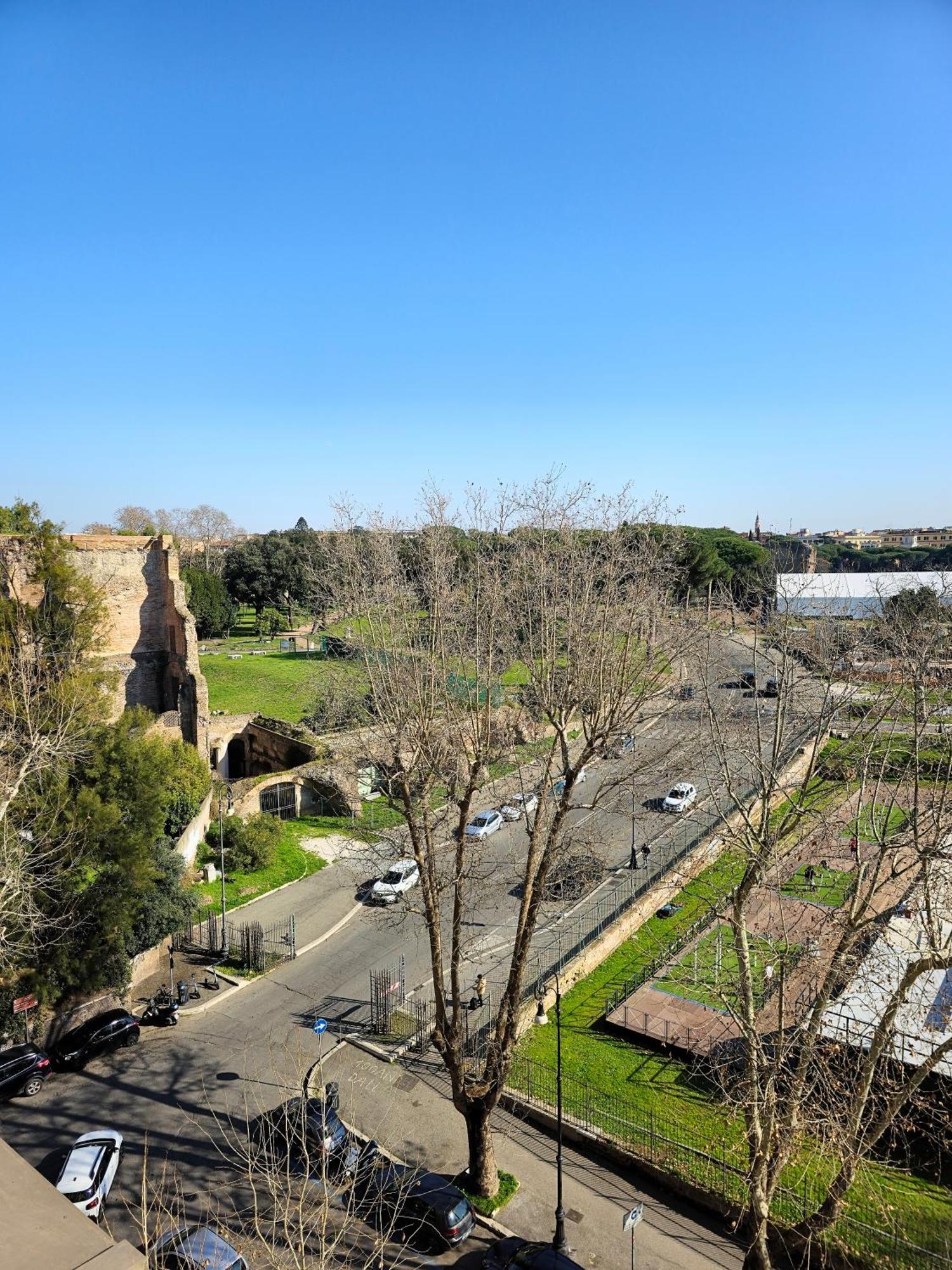 Colosseum Panorama Penthouse With Terrace By Hostand Apartment Rom